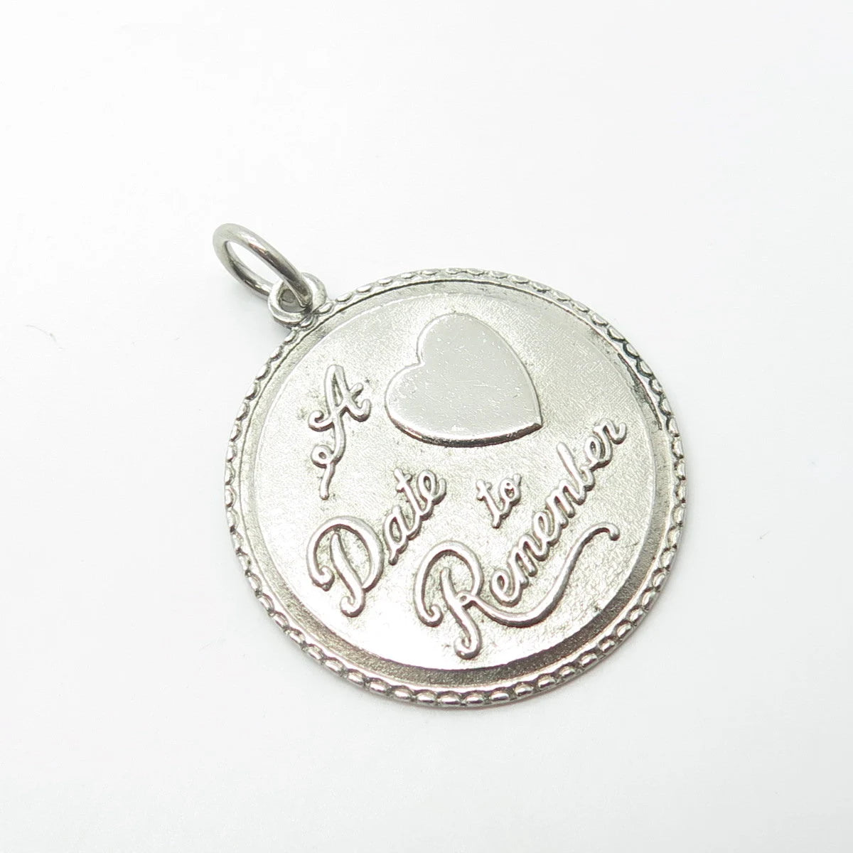 925 Sterling Silver Vintage "A Date To Remember" Heart Round Pendant