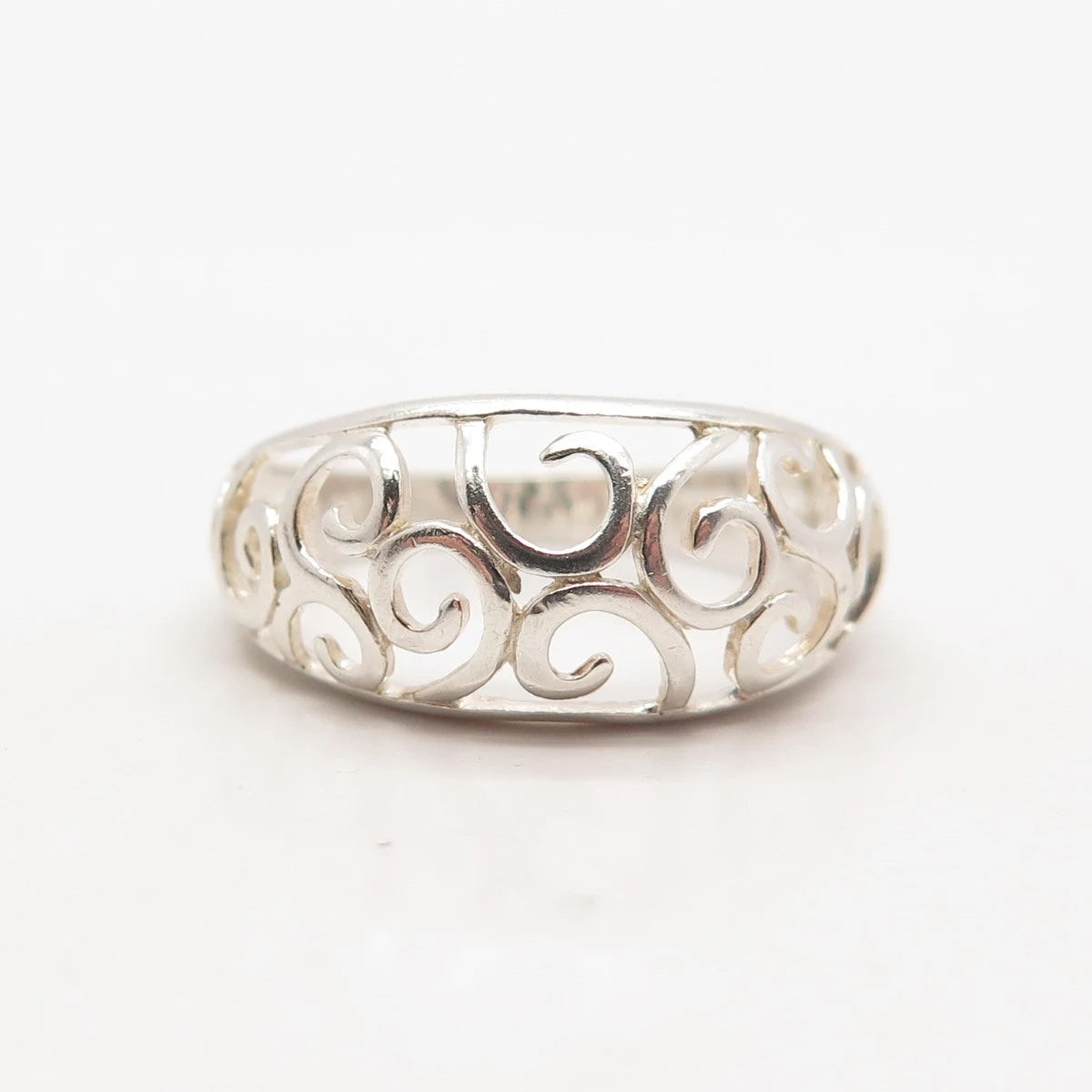 925 Sterling Silver Vintage Nevada Silver Open Swirl Ring Size 8.25