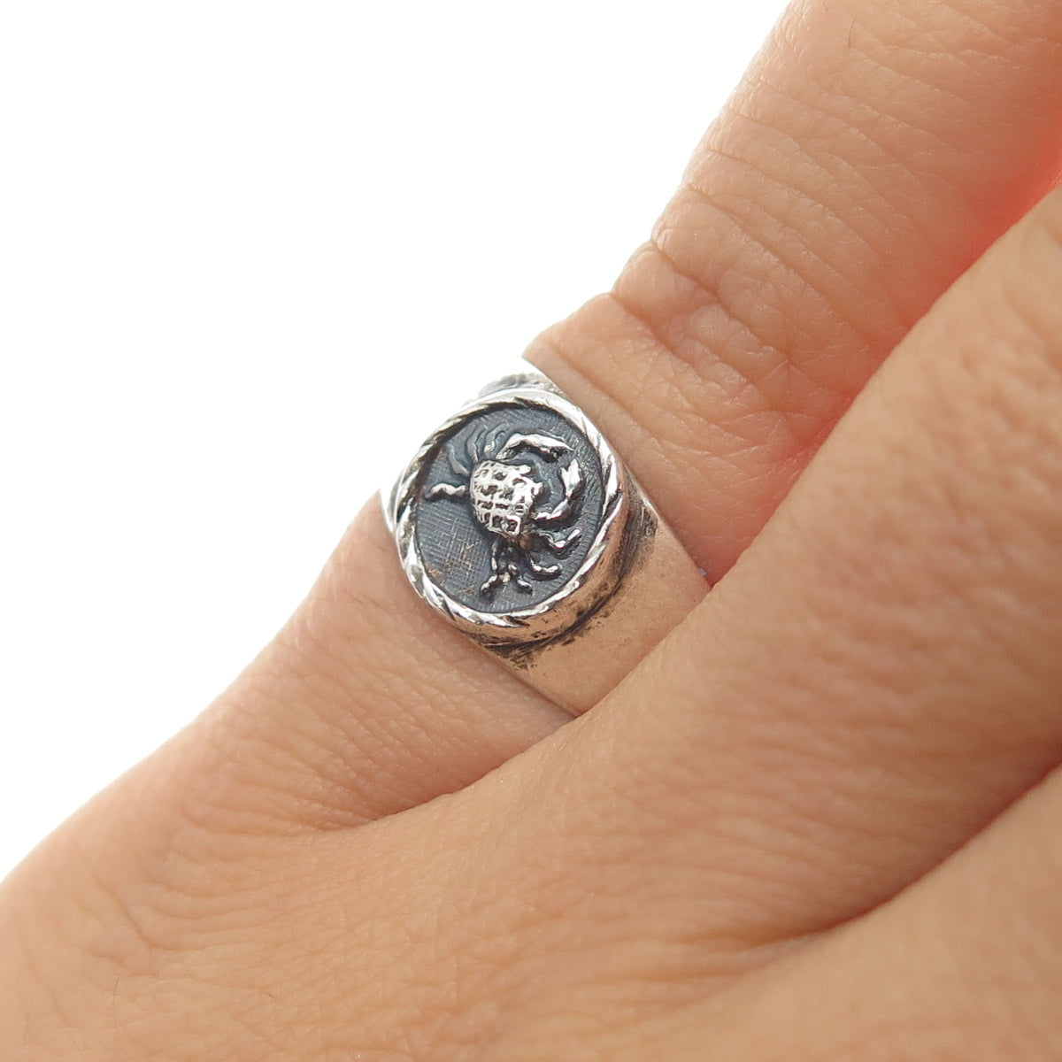 925 Sterling Silver Vintage Cancer Zodiac Sign Oxidized Signet Ring Size 4