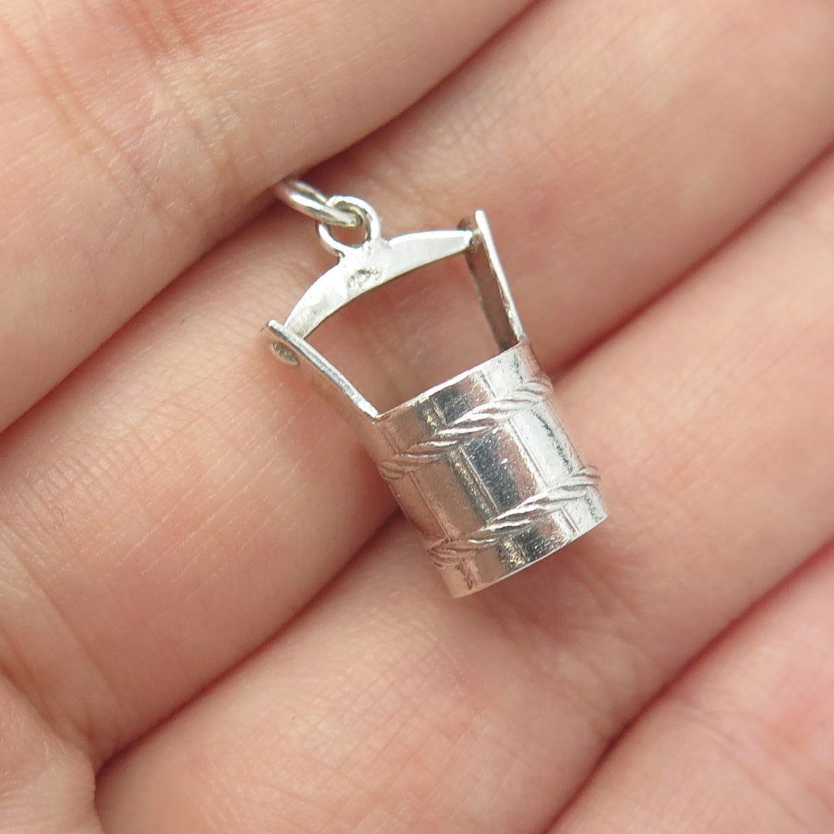 925 Sterling Silver Vintage Water Bucket Charm Pendant