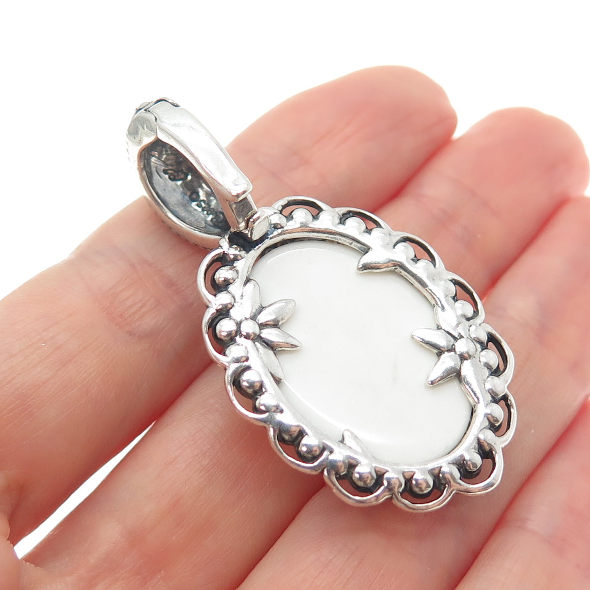 CAROLYN POLLACK Sterling Silver Vintage Real White Onyx Flower Oxidized Pendant