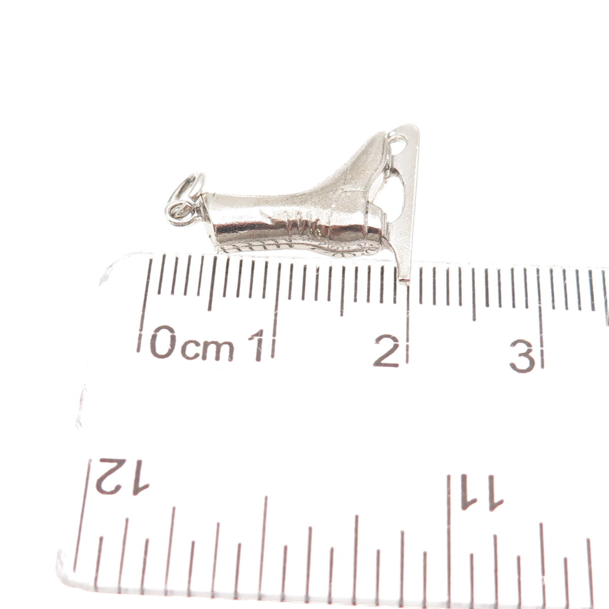 925 Sterling Silver Vintage Ice Skating Shoe Oxidized 3D Charm Pendant
