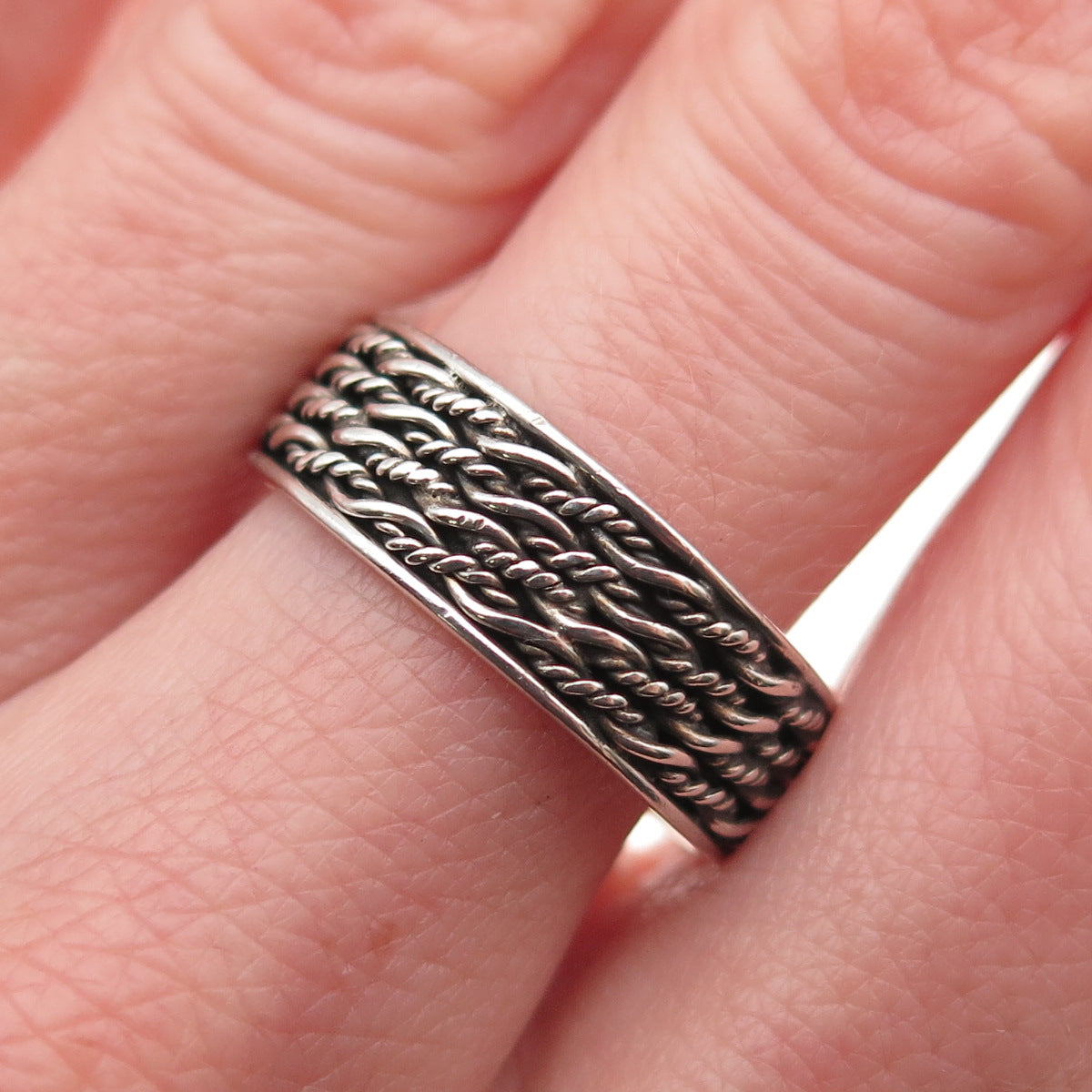 925 Sterling Silver Vintage Twisted Wire Oxidized Band Ring Size 9