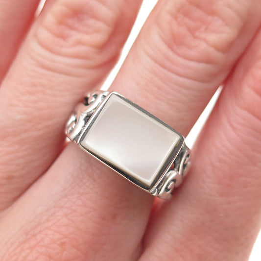 SX Sally C 925 Sterling Silver Vintage Real MOP Floral Oxidized Ring Size 7
