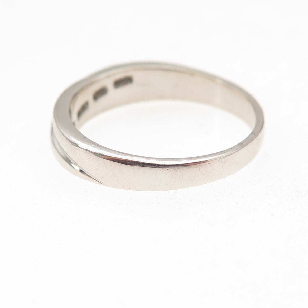 Pagoda 925 Sterling Silver Vintage Round-Cut C Z Band Ring Size 7