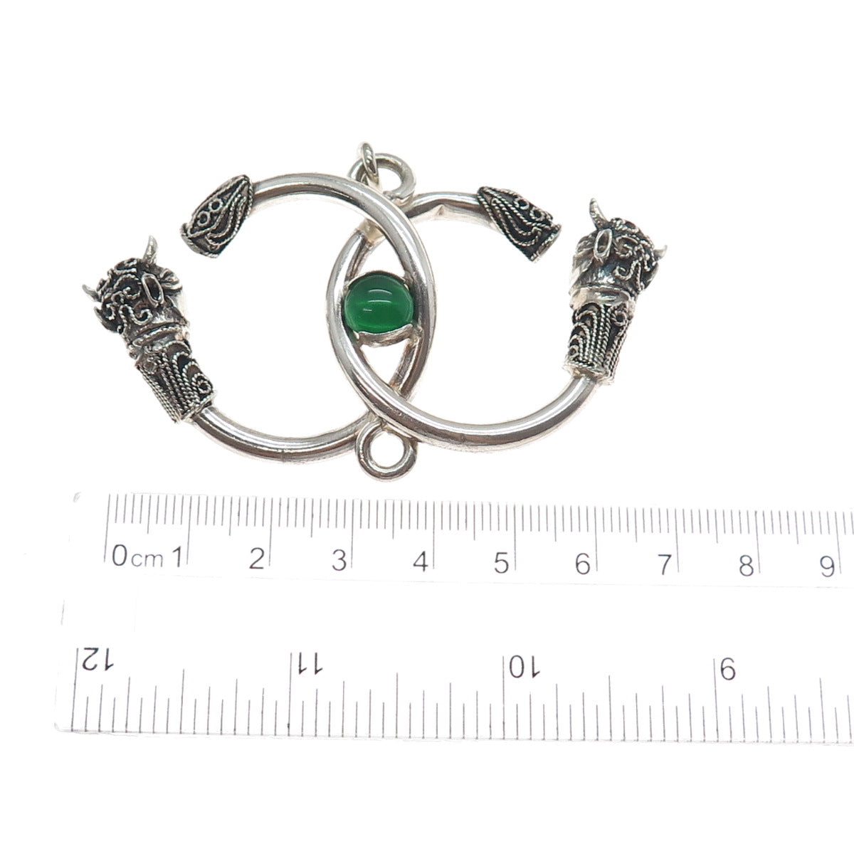 925 Sterling Silver Vintage Real Green Onyx Bull Interlocked Eternity Pendant