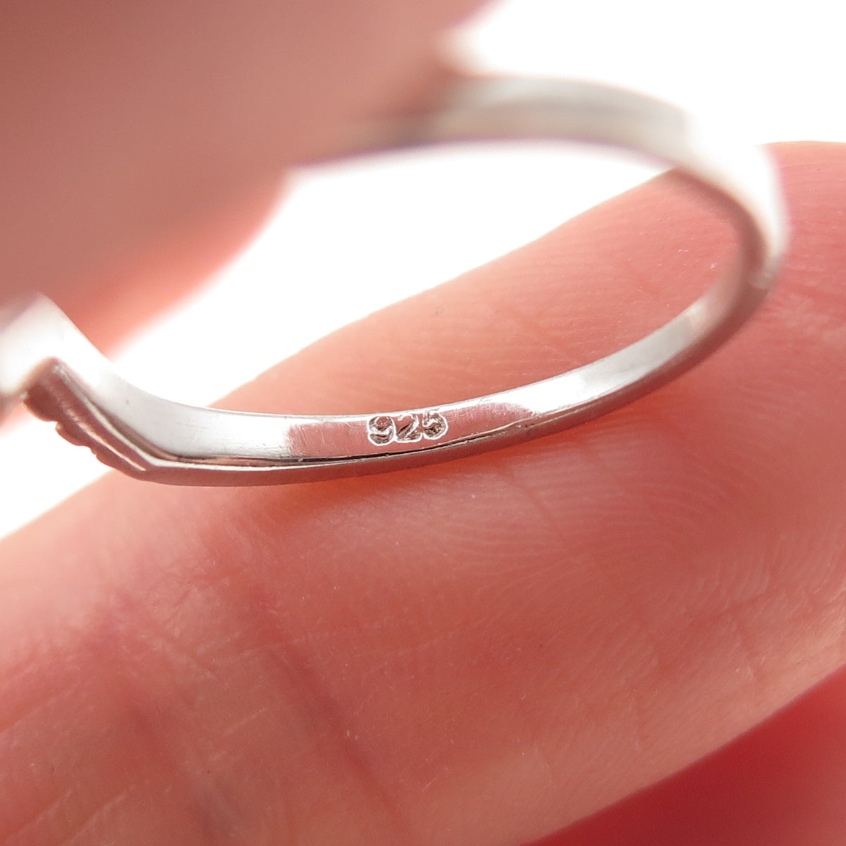925 Sterling Silver Round-Cut C Z Zig Zag Ring Size 7