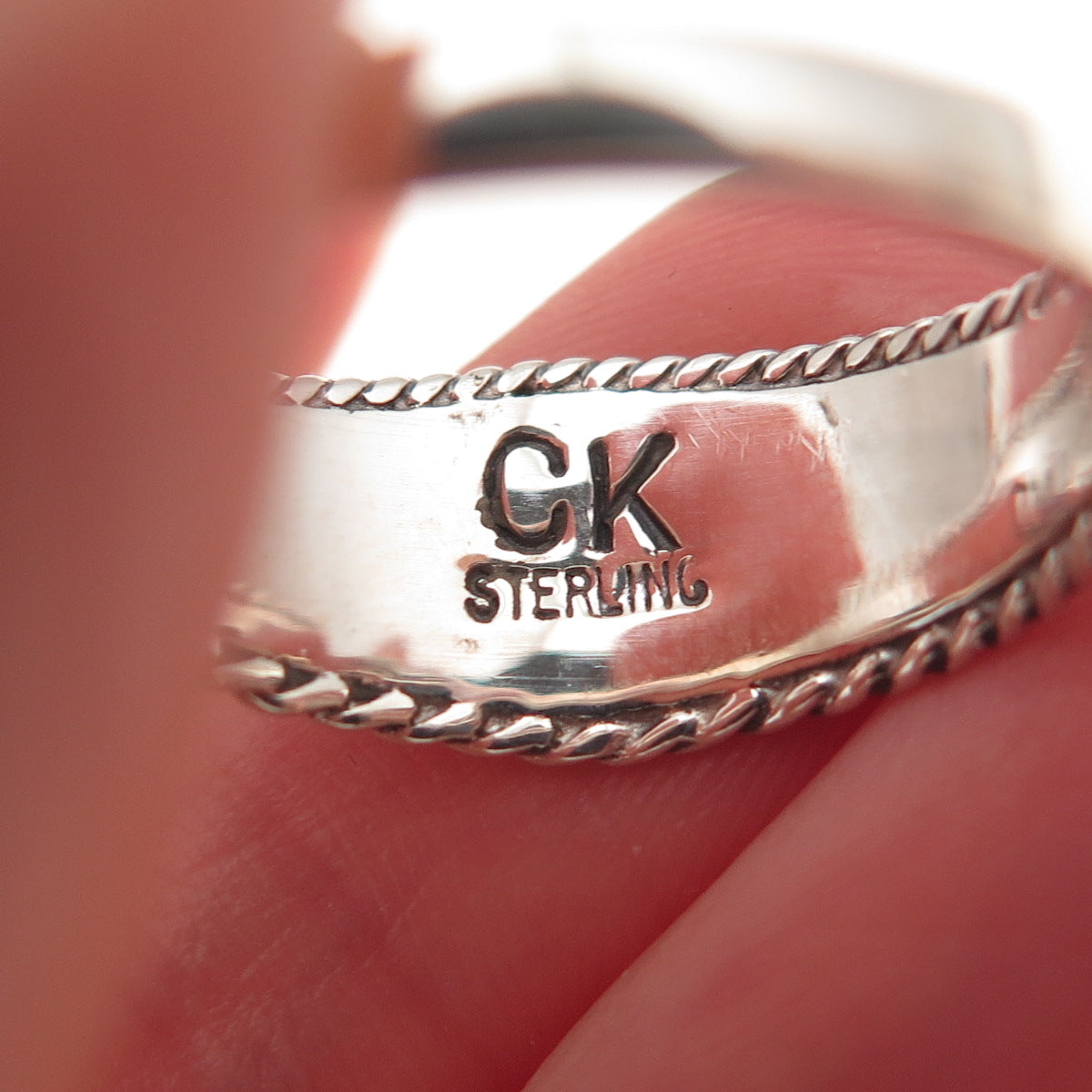 925 Sterling Silver Vintage Real Turquoise Zig Zag Oxidized Ring Size 8.25
