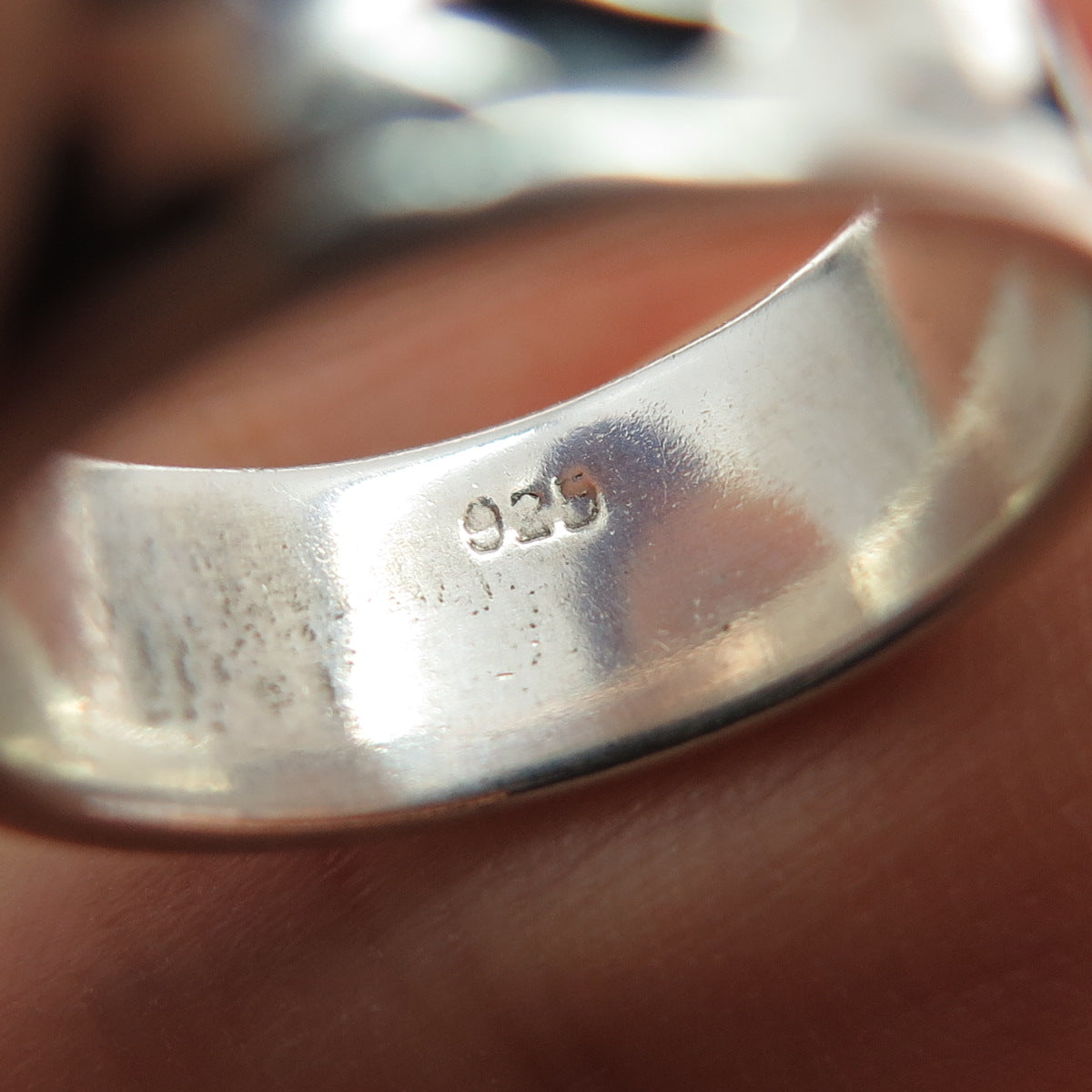 925 Sterling Silver Vintage Dolphin Oxidized Band Ring Size 6