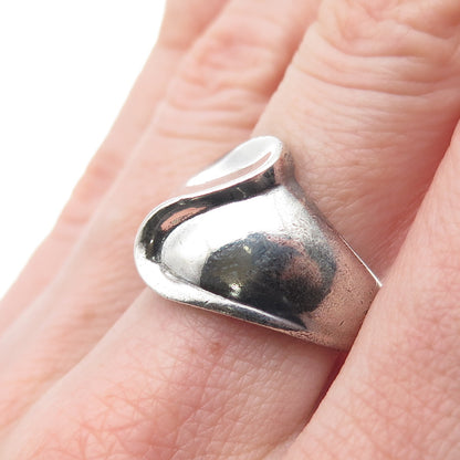 925 Sterling Silver Vintage Modernist Wavy Oxidized Ring Size 7