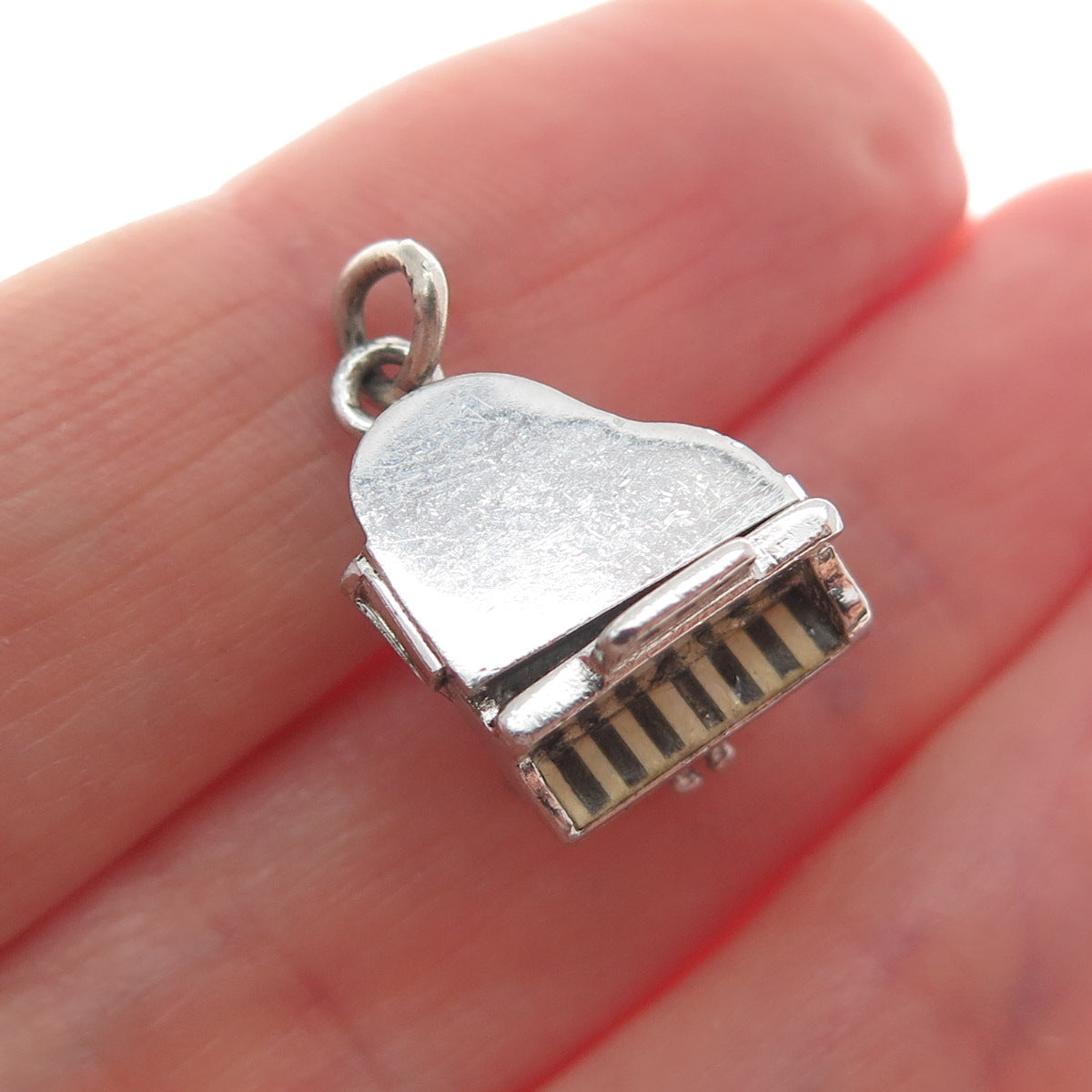 WELLS 925 Sterling Silver Vintage Piano Locket Minimalist Charm Pendant