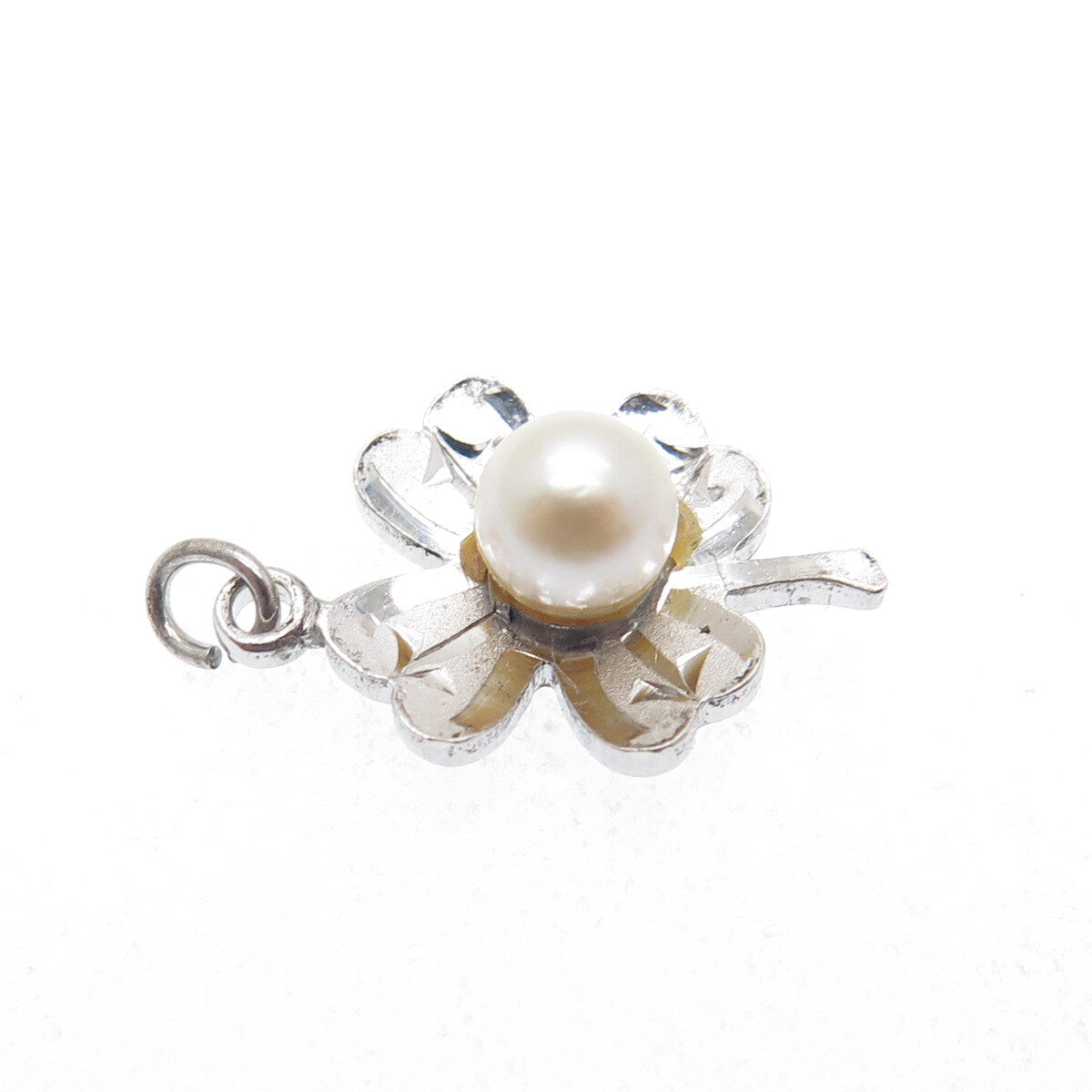 RICHLINE 925 Sterling Silver Antique Real Pearl Clover Minimalist Charm Pendant