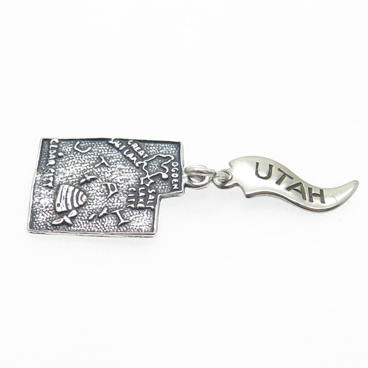 925 Sterling Silver Vintage Utah State Map Oxidized Minimalist Charm Pendant