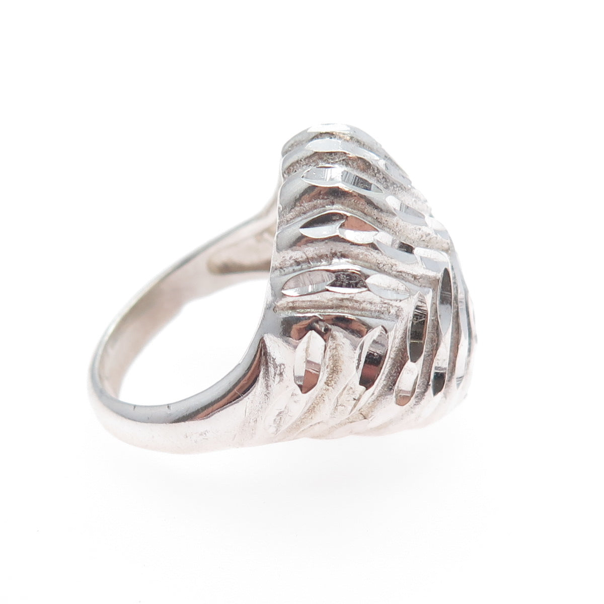 925 Sterling Silver Vintage Modernist Diamond-Cut Dome Ring Size 7