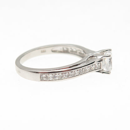 925 Sterling Silver Round-Cut C Z Engagement Ring Size 6.5