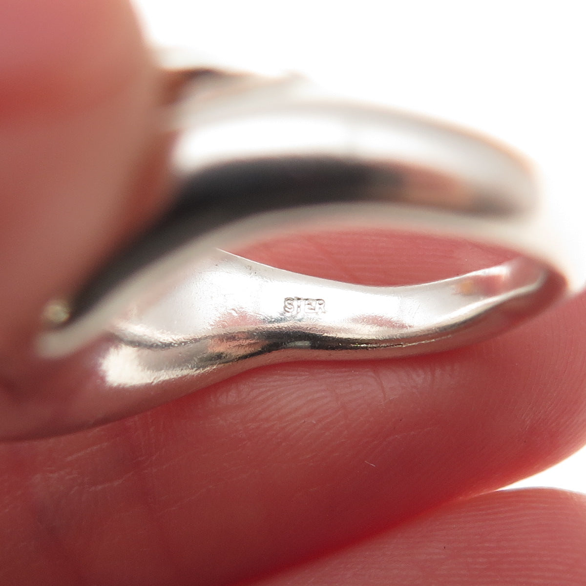 925 Sterling Silver Vintage Modernist Crisscross Ring Size 6