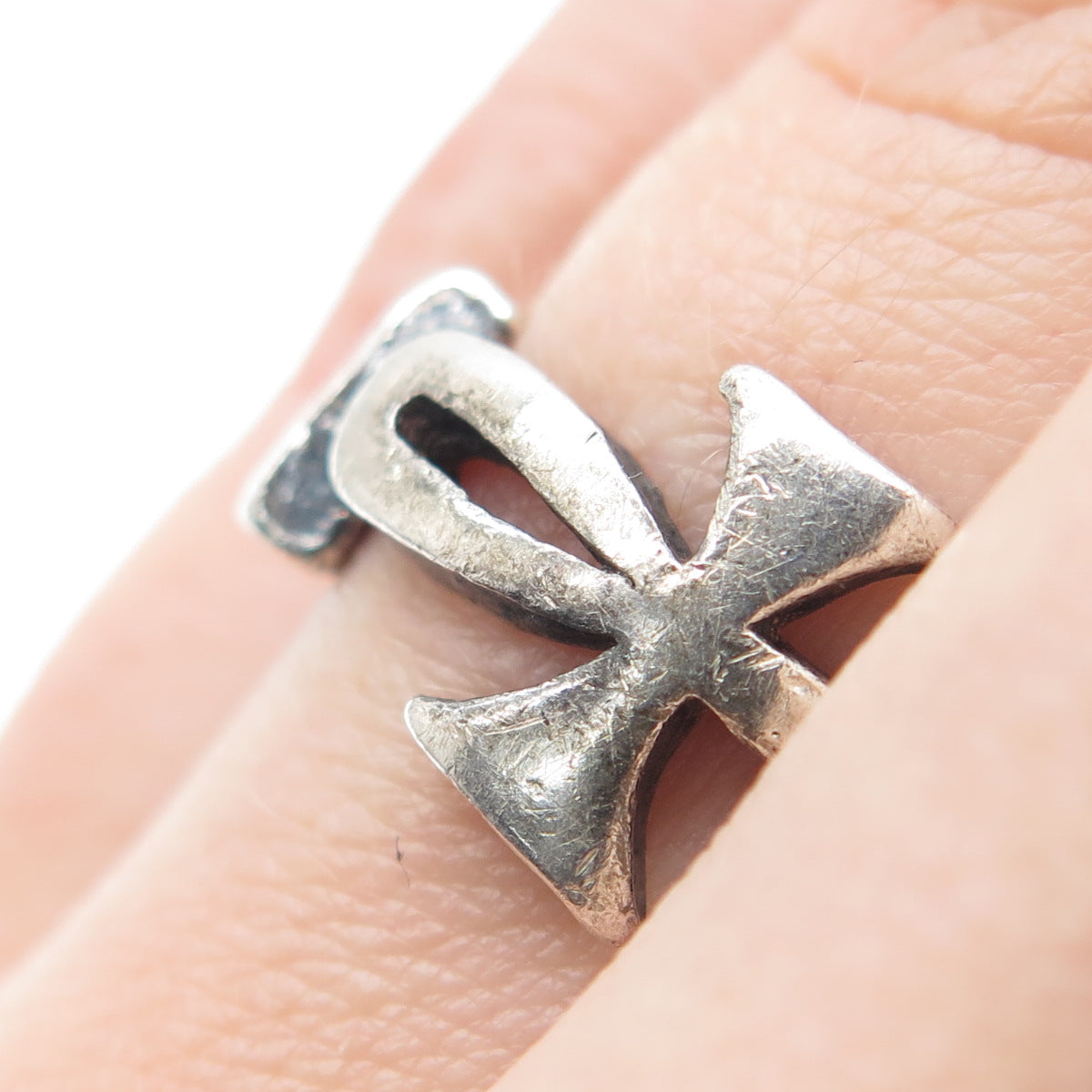 925 Sterling Silver Vintage Egyptian Ankh Oxidized Ring Size 5.75