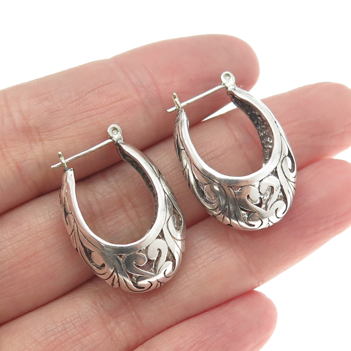 925 Sterling Silver Vintage Ornate Hinged Hoop Earrings