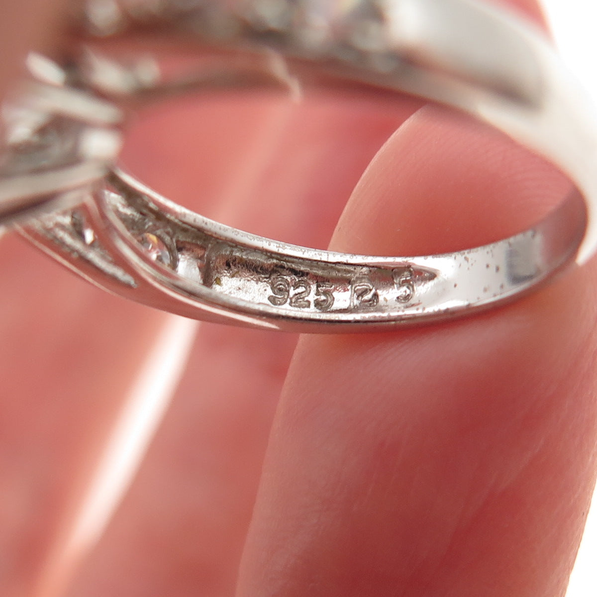 Ross Simons 925 Sterling Silver Round-Cut C Z Engagement Ring Size 5