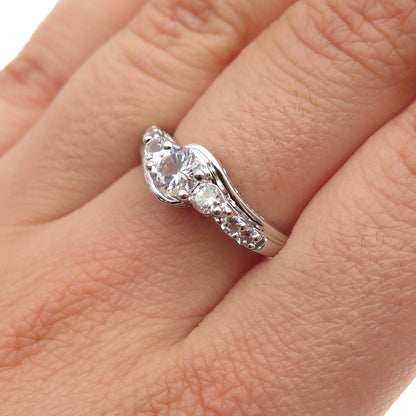 SUN 925 Sterling Silver Round-Cut C Z Engagement Ring Size 7