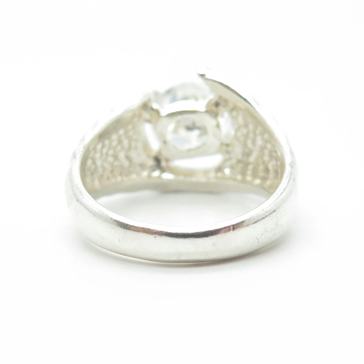925 Sterling Silver Vintage Round-Cut White C Z Ribbed Modernist Ring Size 7.75