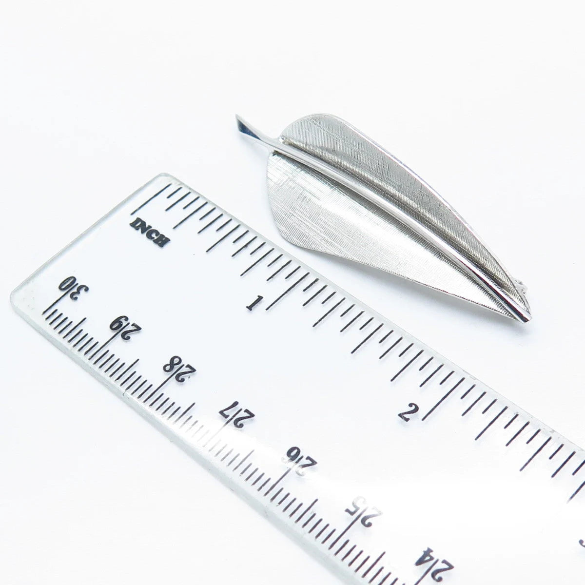 925 Sterling Silver Vintage Winard Leaf Textured Pin Brooch