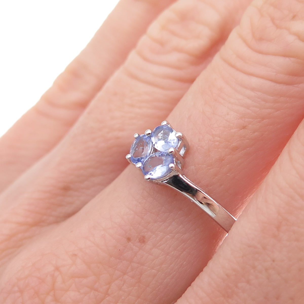 925 Sterling Silver Real Oval-Cut Tanzanite Ring Size 8.25