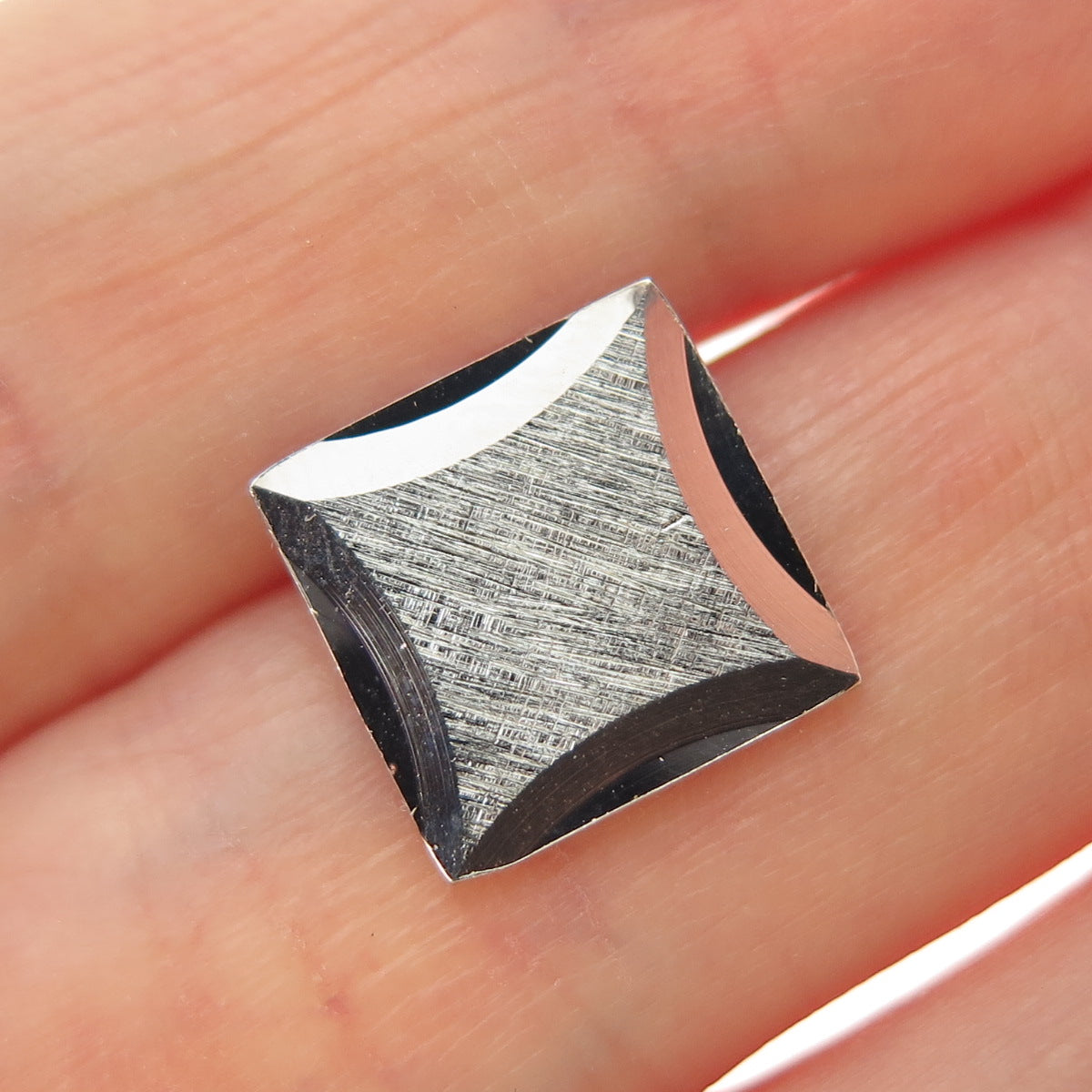 SIMMONS 925 Sterling Silver Vintage Square Lapel Pin
