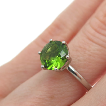 DAZZLERS 925 Sterling Silver Round-Cut Nano Peridot Ring Size 6.25
