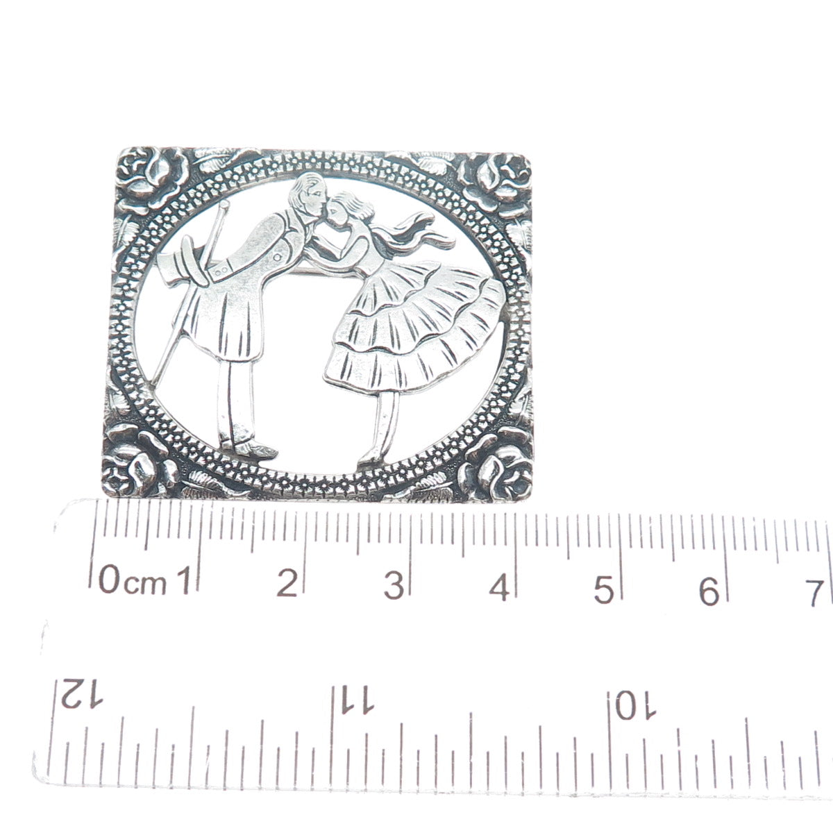925 Sterling Silver Vintage Courting Couple Scene Floral Oxidized Pin Brooch
