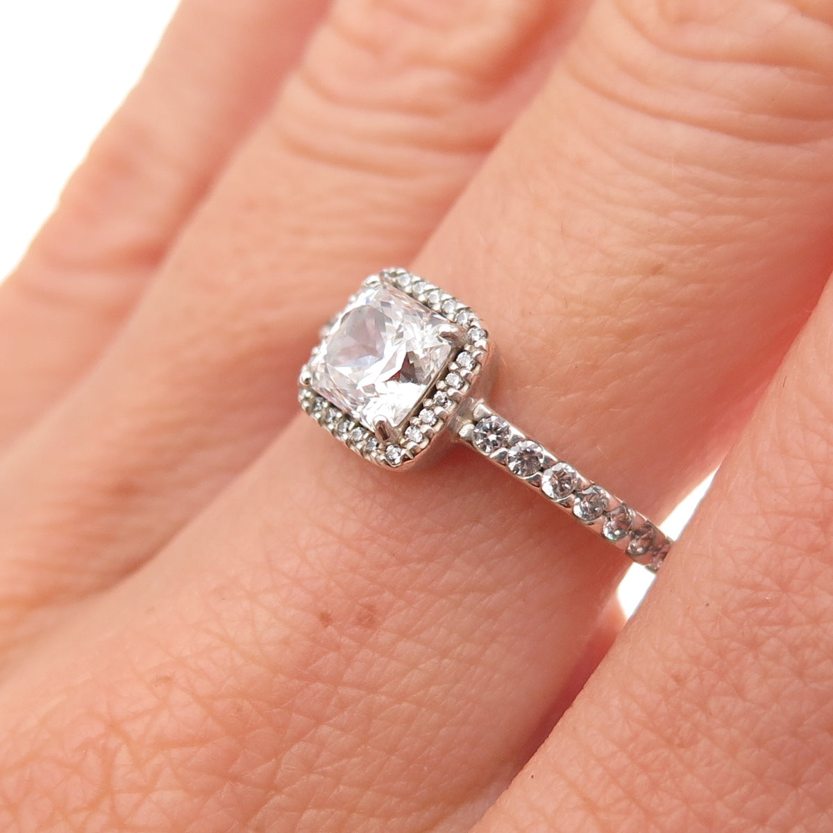 Pandora 925 Sterling Silver C Z Engagement Ring Size 6