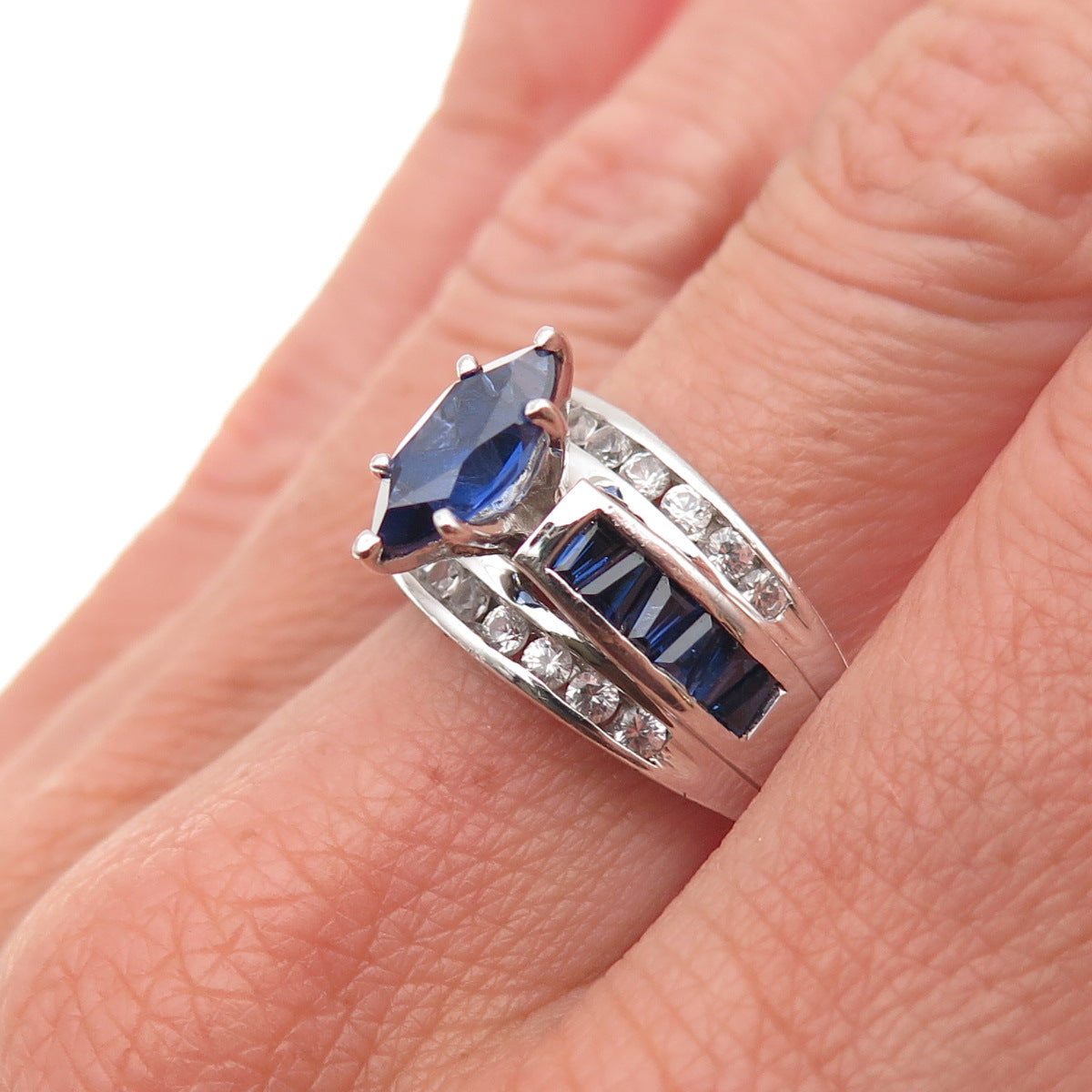 925 Sterling Silver Vintage Lab-Created Sapphire & Real White Topaz Ring Size 7