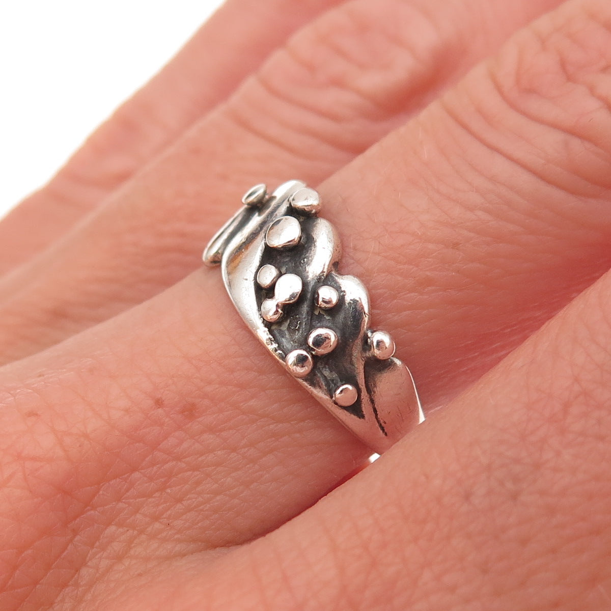 925 Sterling Silver Vintage Modernist Wavy Oxidized Ring Size 6.75
