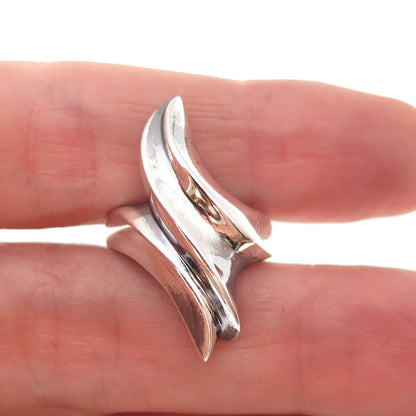 925 Sterling Silver Vintage Modernist Bypass Oxidized Ring Size 4.75