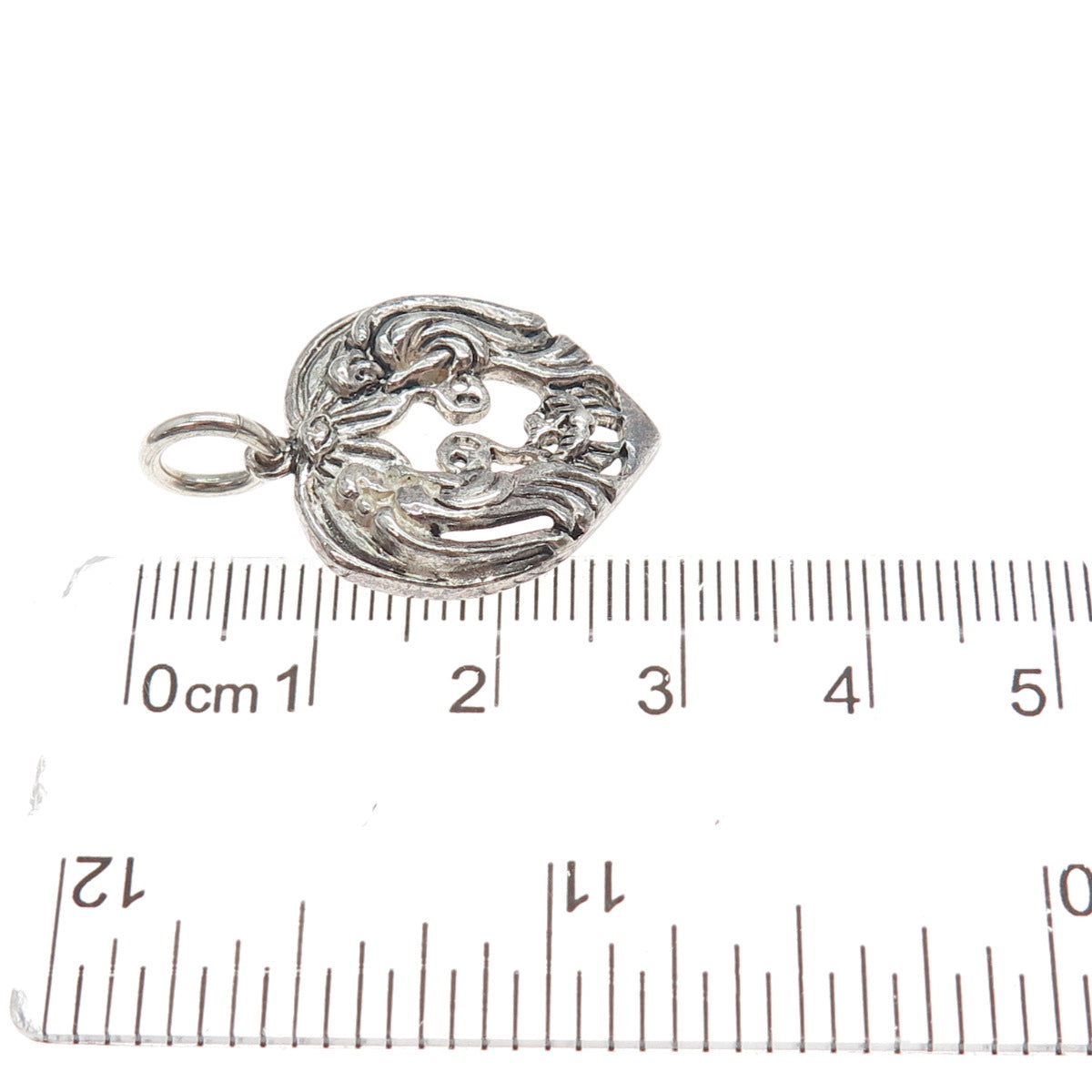 TRU BELIEVERS 925 Sterling Vintage Reflection of Christ Heart w/ Angels Pendant