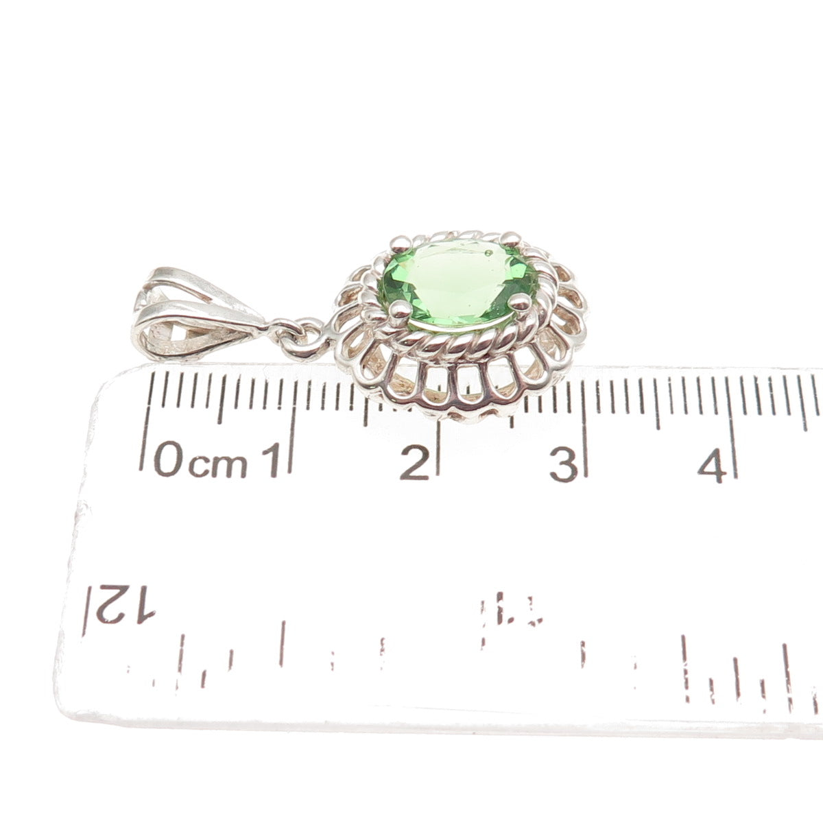 Badavici 925 Sterling Silver Oval-Cut Tsavorite C Z Floral Charm Pendant