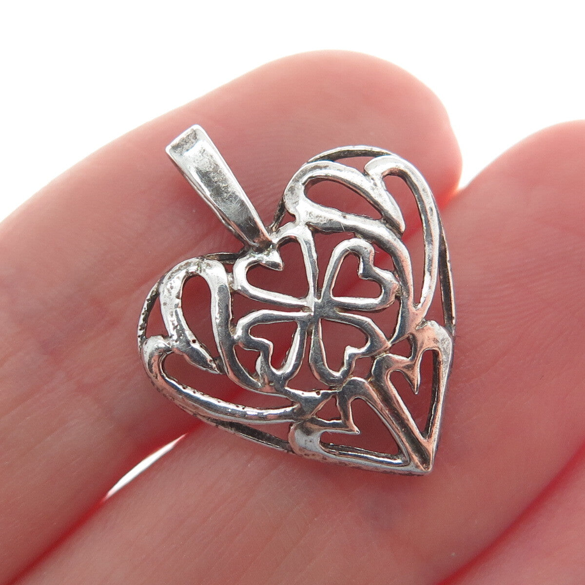 925 Sterling Silver Vintage Clover Heart Minimalist Charm Pendant
