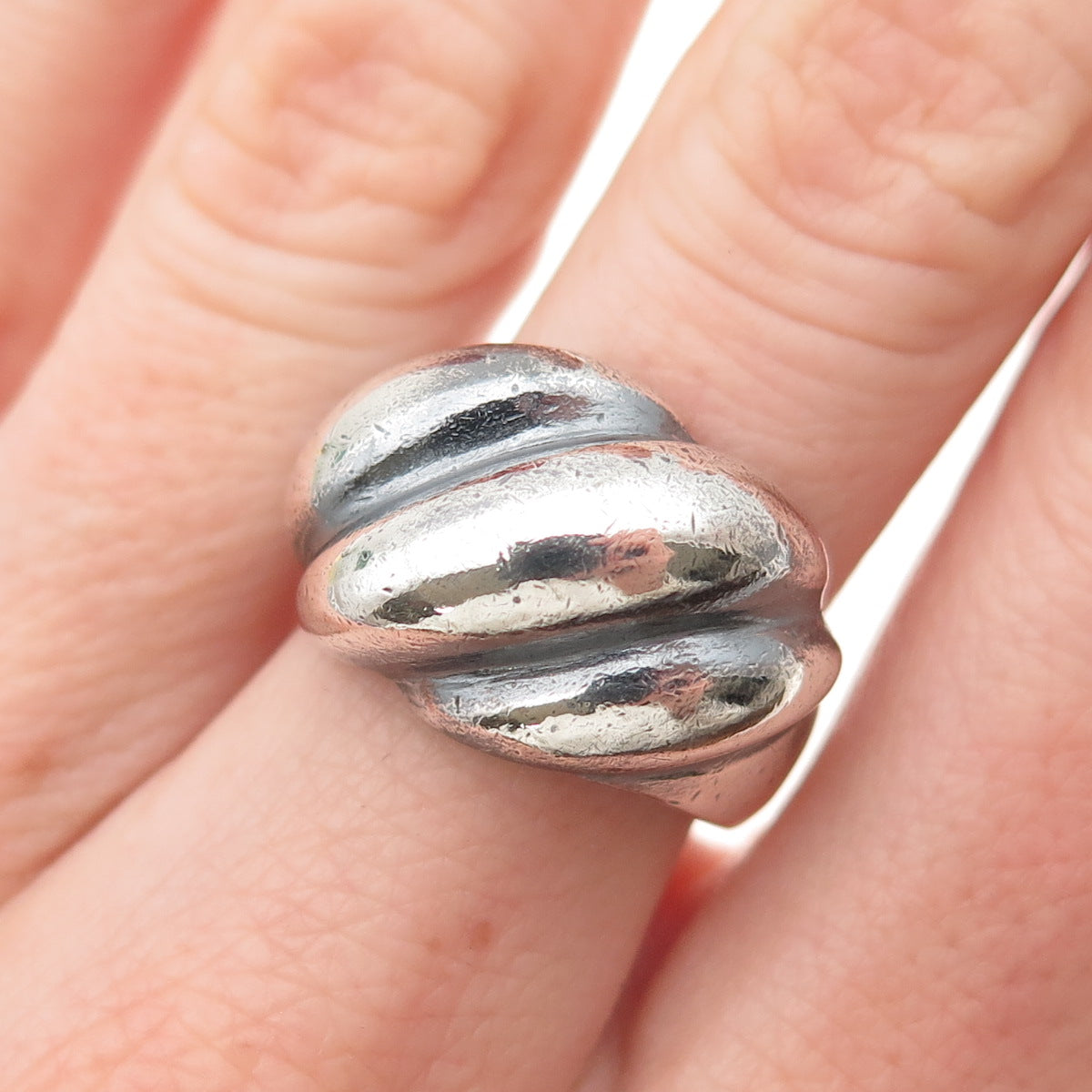 925 Sterling Silver Vintage Modernist Dome Oxidized Ring Size 6.75