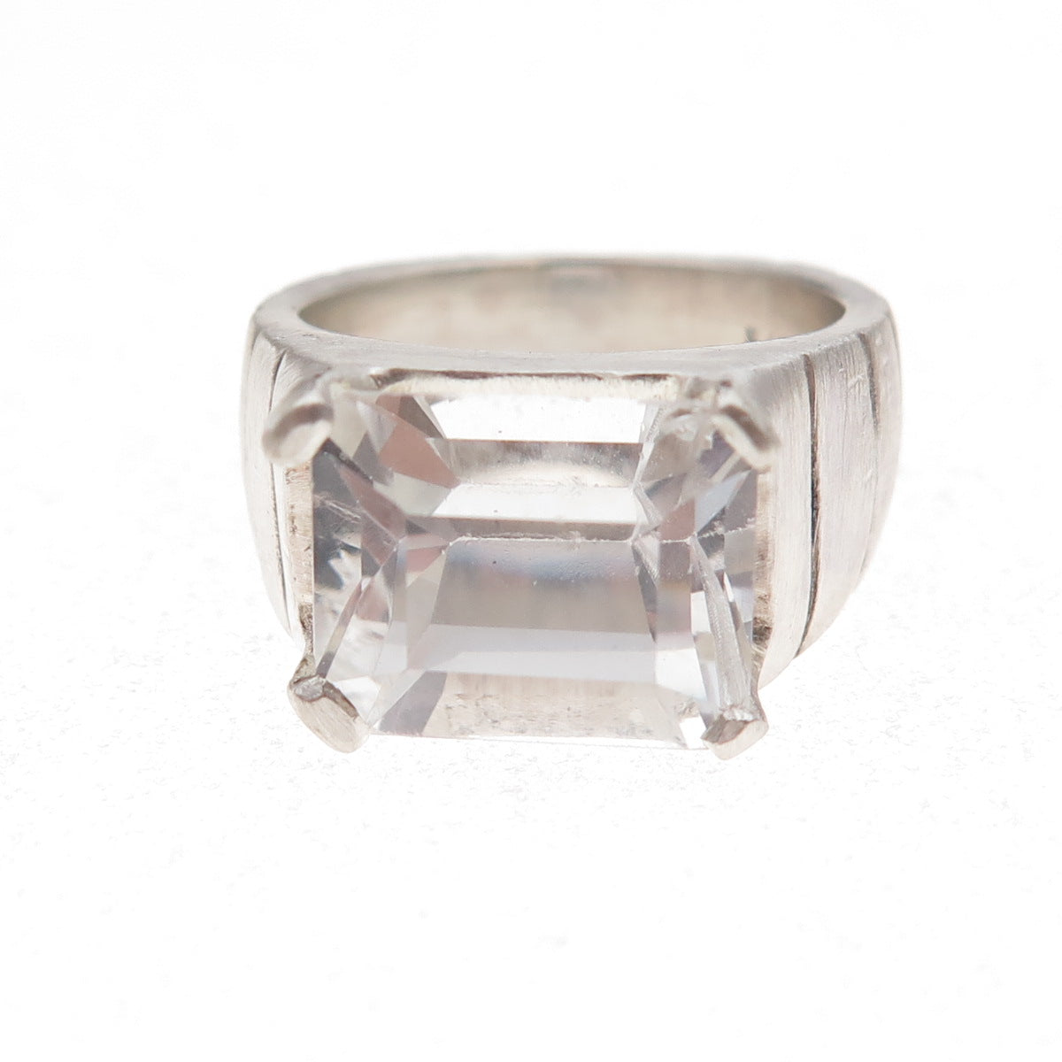 Lisa Jenks 925 Sterling Silver Vintage Real White Topaz Modernist Ring Size 6.5