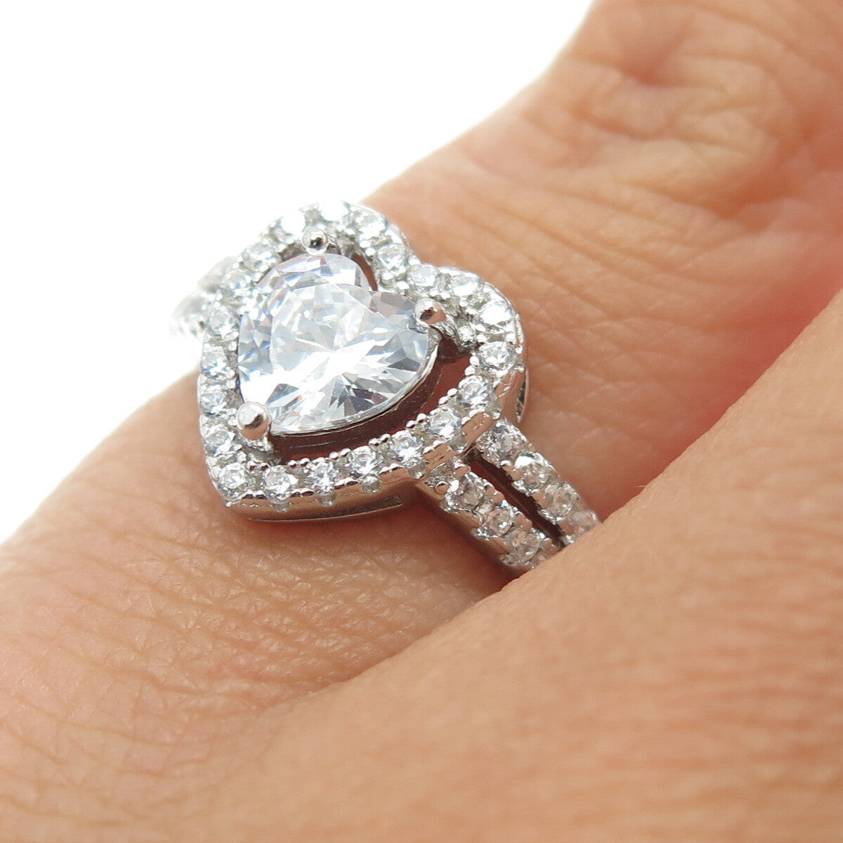 925 Sterling Silver Round & Heart-Cut C Z Promise Ring Size 5
