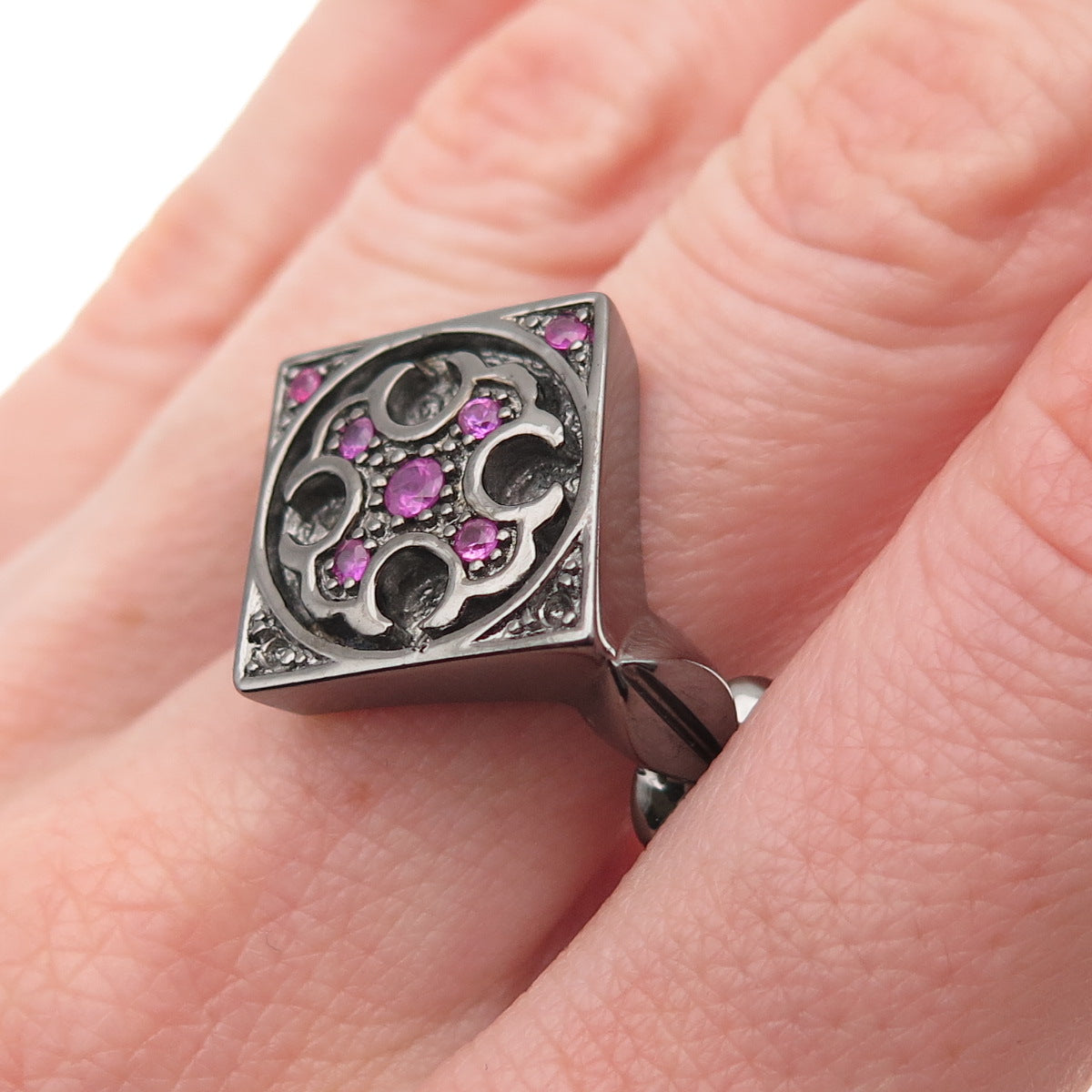 Jolusa 925 Sterling Silver Black Rhodium Real Ruby Floral Cross Ring Size 10.25