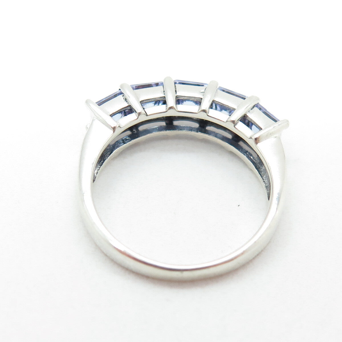 925 Sterling Silver Vintage Lavender C Z Ring Size 6.25