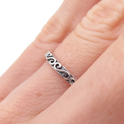 925 Sterling Silver Vintage Swirl Oxidized Band Ring Size 5