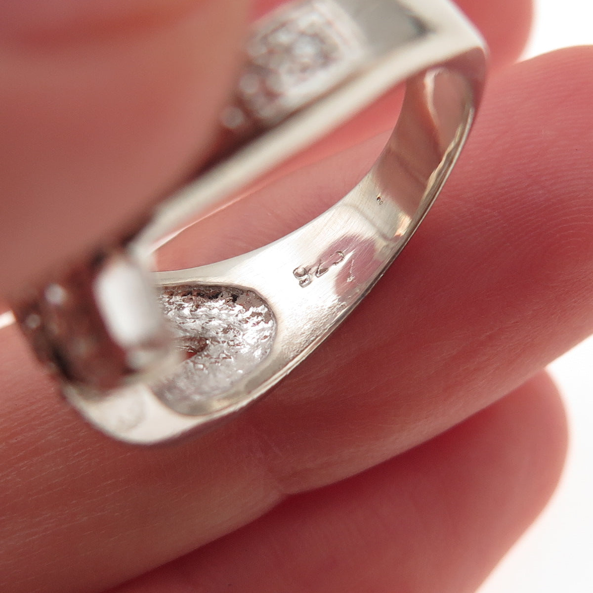 925 Sterling Silver Round-Cut C Z Crisscross Bypass Ring Size 6.25