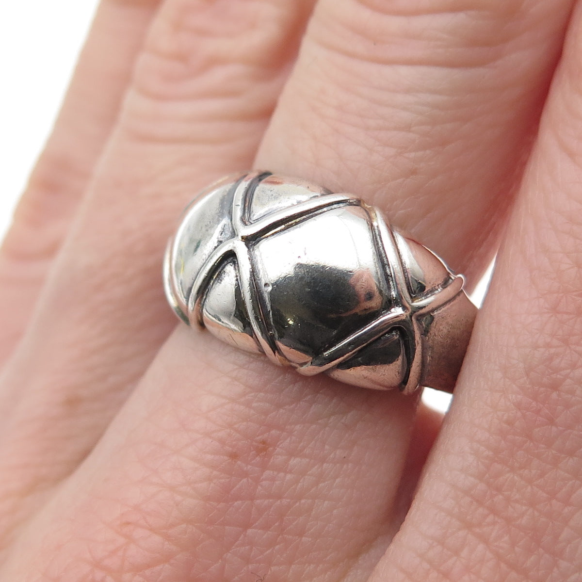 925 Sterling Silver Vintage Modernist X-Shape Dome Oxidized Ring Size 7.75