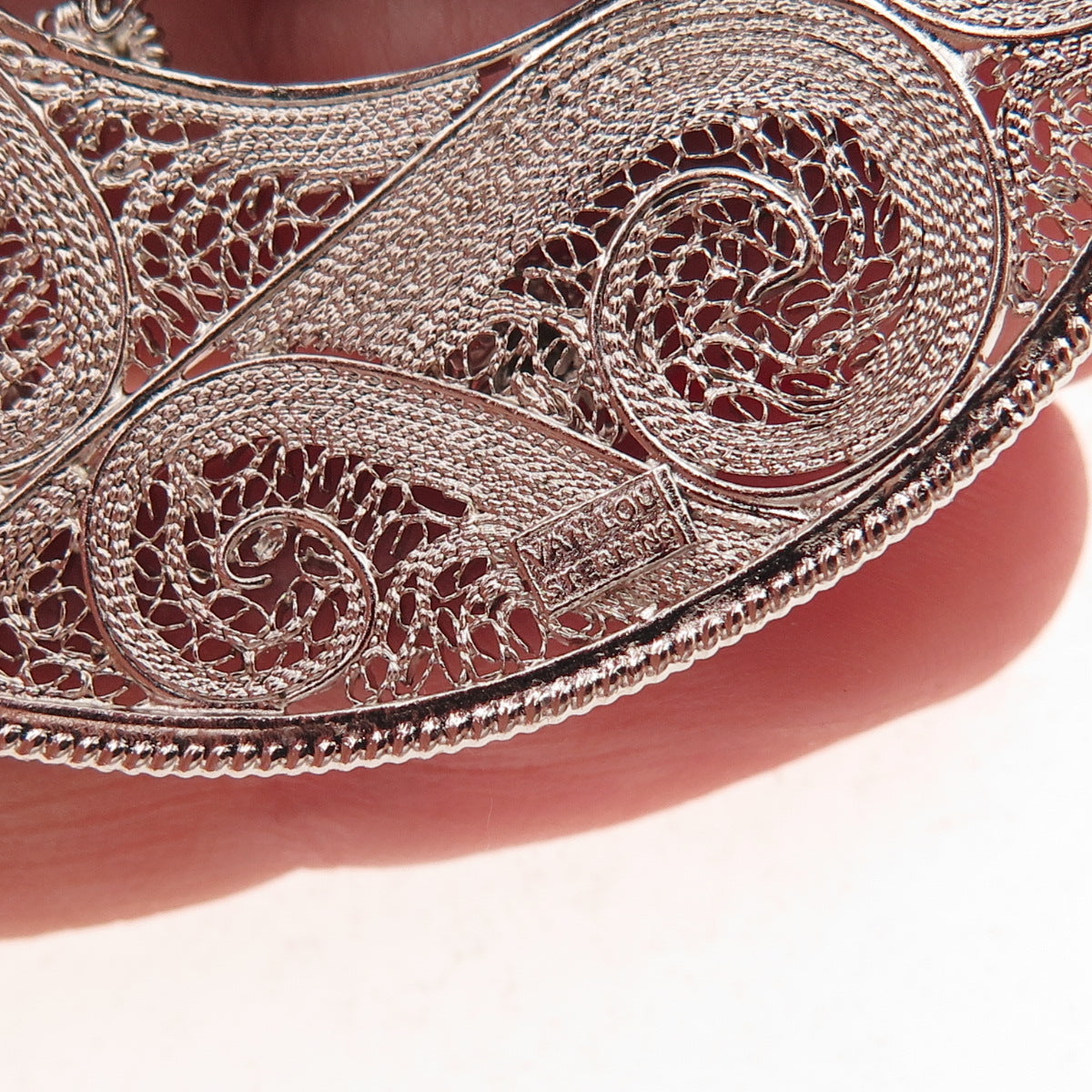 Van Lou 925 Sterling Silver Vintage Enamel Dancer Filigree Teardrop Pendant