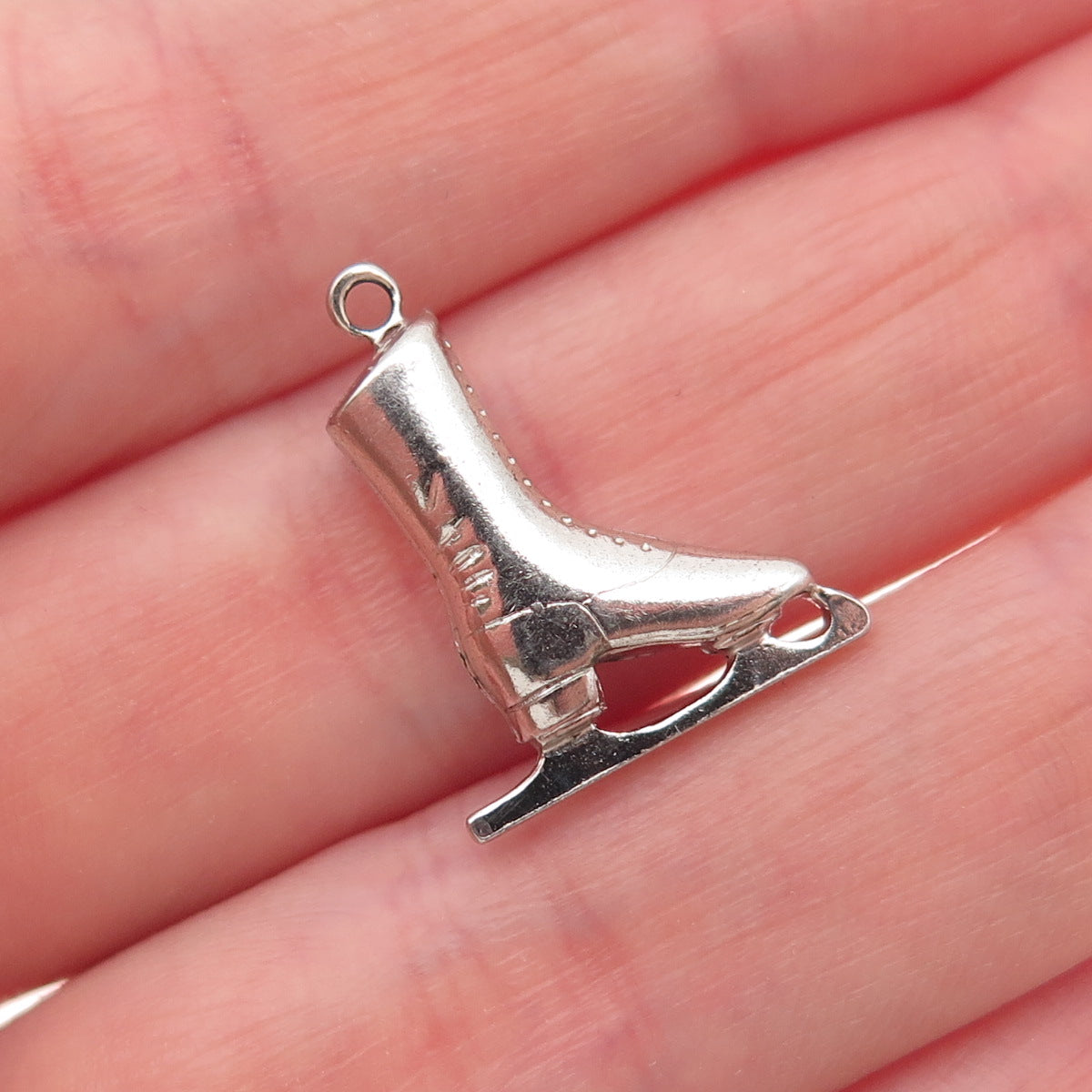 925 Sterling Silver Vintage Ice Skating Shoe Mini Charm Pendant