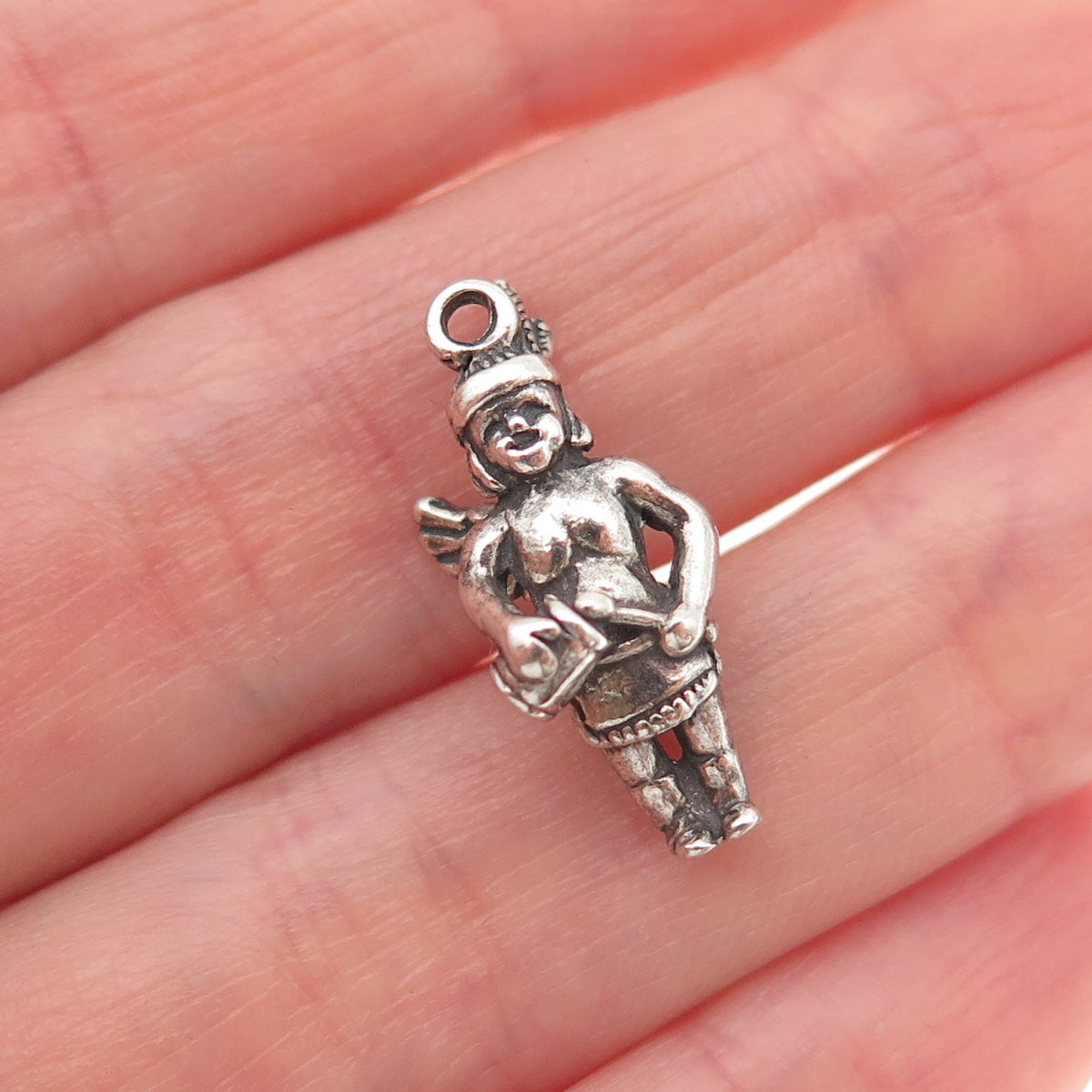 925 Sterling Silver Vintage One Wing Indian Chief Oxidized 3D Mini Charm Pendant