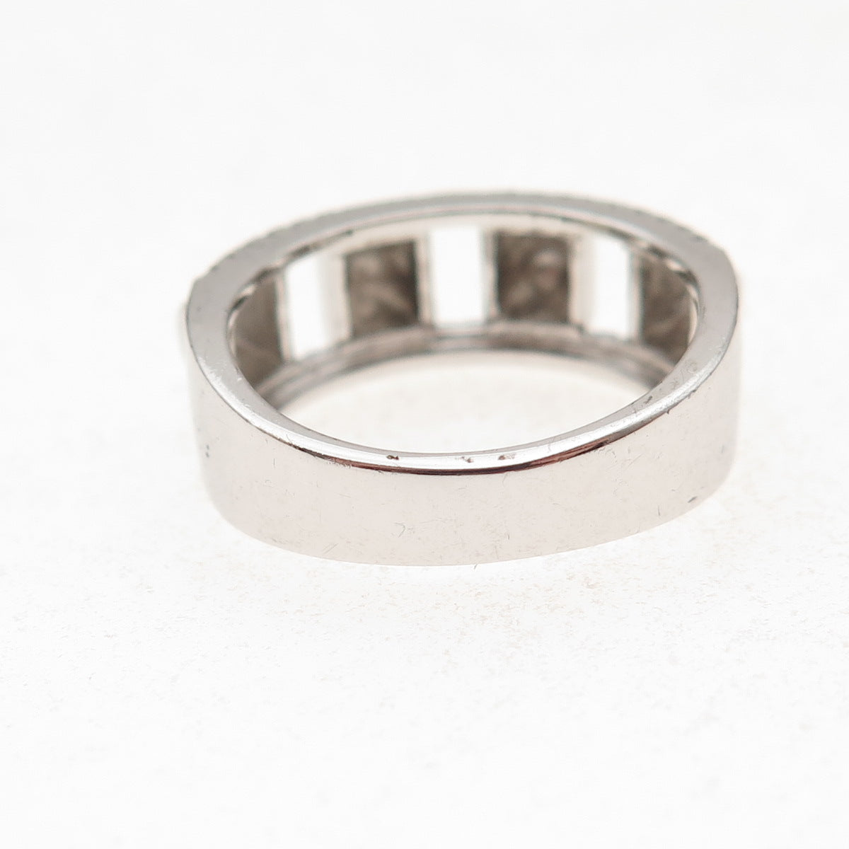 925 Sterling Silver Round-Cut C Z Pyramid-Shape Ring Size 7