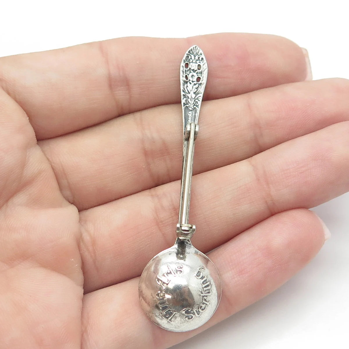 925 Sterling Silver Antique Art Deco 1949 FINE ARTS Crown Princess Pin Brooch